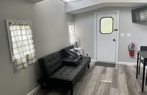 Orange Prairie Cabaña | Caboose One Romance Train