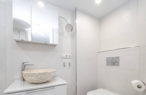 Cabopino Apartamento | Cabopino Harbor · Cozy OCEANVIEW apartment, free parking, wifi, 3 POOLS,