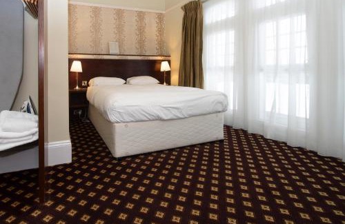 Weston-super-Mare Hotel | Cabot Court Hotel Wetherspoon