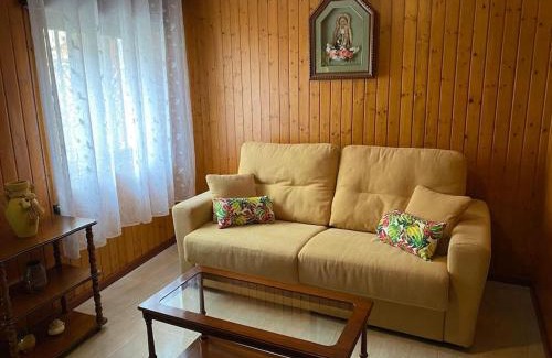 Carreña Casa | Cabrales236 Casa con jardín en Carreña de Cabrales