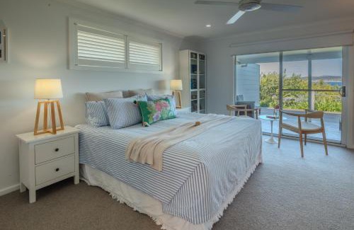 Emu Bay Casa | Cactus- Spectacular Views On The Ocean Front Pet friendly