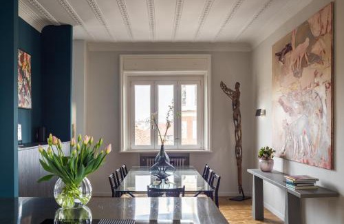 Porta Venezia Apartamento | Cadamosto Art Penthouse with Terrace R&R