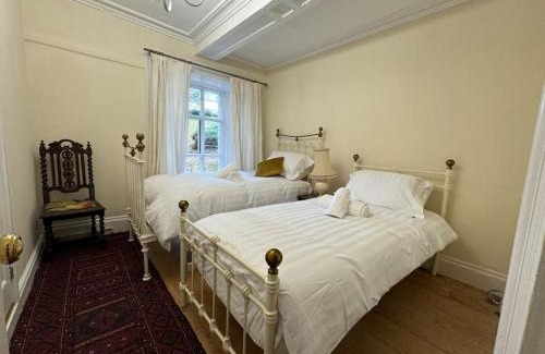 Llanbedr Casa | Cae Nest Hall