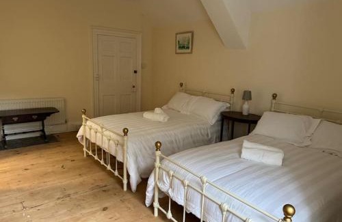 Llanbedr Casa | Cae Nest Hall