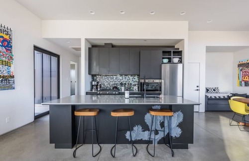 Panorama Heights Casa | Joshua Tree Onyx moderno