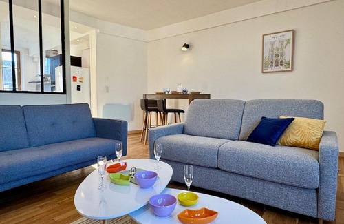 Barbatre Apartamento | Café des Arts Sur la Voie des Sacres