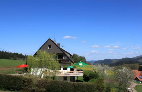 Muehlenbach Casa | Café Pension Pfaus Heidburg