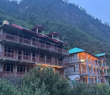 Kullu Casa | Cafekush tosh