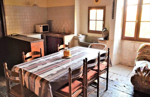 Bagat-en-Quercy Casa | Casa cerca de Cahors con área natural privada
