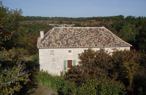 Bagat-en-Quercy Casa | Casa cerca de Cahors con área natural privada