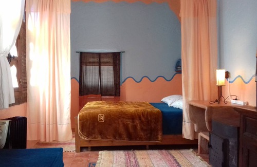 Al Oued Cama Y Desayuno | Caiat Refuge