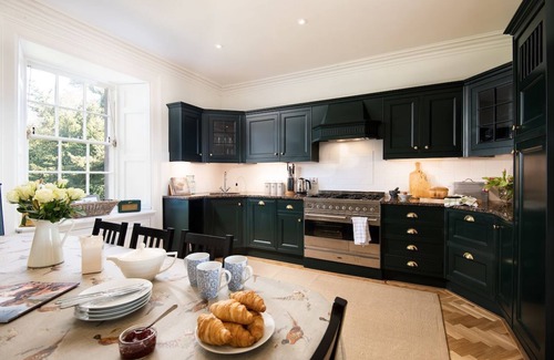 Duns Casa | Cairnbank House & Garden Apartment - sleeps 14 guests in 7 bedrooms