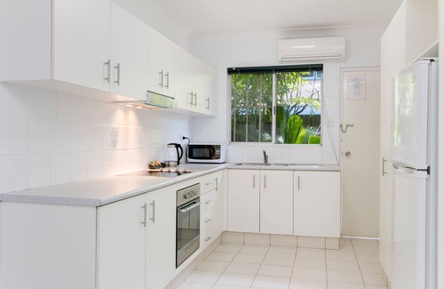 Cairns North Hotel | Cairns City Palms