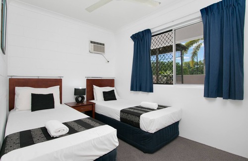 Cairns North Hotel | Cairns City Palms