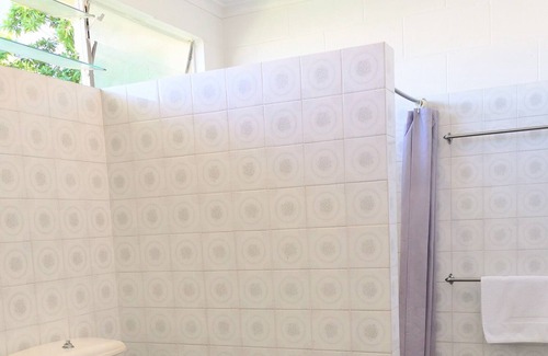 Cairns North Hotel | Cairns motor Inn