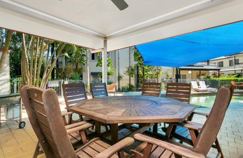 Woree Hotel | Cairns Reef Apartments & Motel