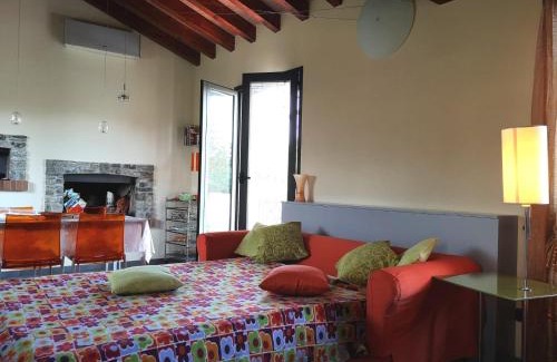 Castelnuovo Magra Casa | Caise