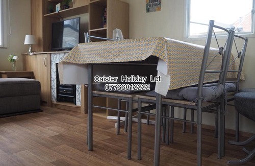 Caister-on-Sea Otro | Caister Holiday Let