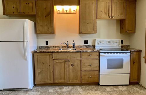Minden Hills Cabaña | Cajun Cabin - A private Nature Retreat