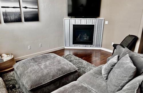 Meridian Casa | Cajun King Townhome, Village - 3 En-suite Bedrooms