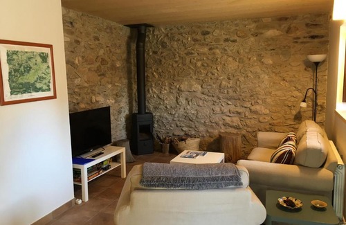 Das Apartamento | Cal Barné, eco-apartament a Das amb jardí