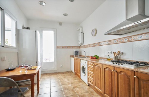 Premià de Mar Casa | CAL PADRI1871 - 30min to Barcelona, Groups & Families, Beach Stylish House