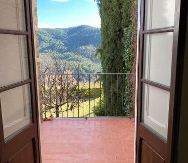 Borreda Apartamento | CAL TÒFONES, 1er 1a. Apartament turístic a Borredà, 08619-Barcelona