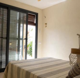 Poble Nou del Delta Cama Y Desayuno | CALA PIPA