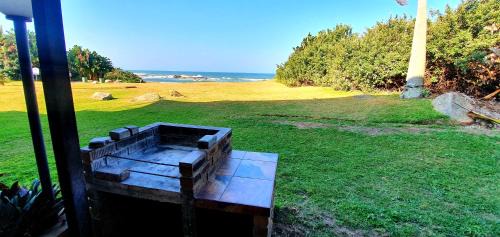 Margate Apartamento | Calamari 9 - 6 Sleeper - 30 Steps From The Beach!