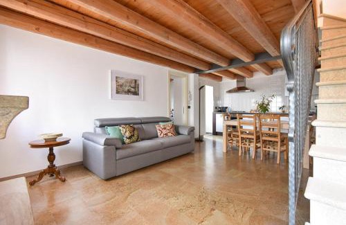 Baone Apartamento | Calaone Wondeful Duplex Apartment con parcheggio x4