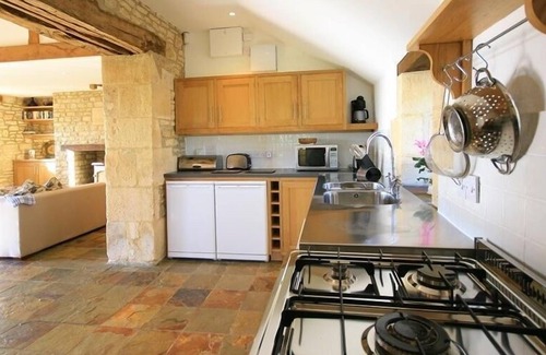 Chedworth Cabaña | CALCOT PEAK BARN, ideal para familias en Northleach, Ref 988803