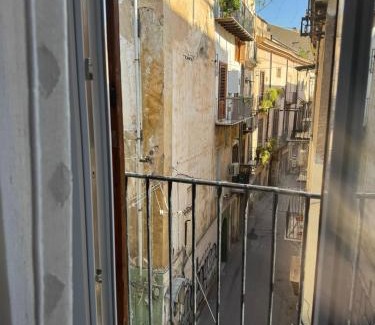 Centro Storico Apartamento | Calderai Suite centro storico Palermo