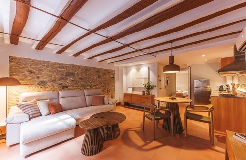Barri Vell Apartamento | Calderers Cavall - Apartment Girona | Bravissimo
