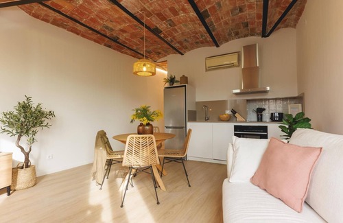 Eixample Apartamento | Calderers La Serp - Apartamento vacacional en Girona | Bravissimo