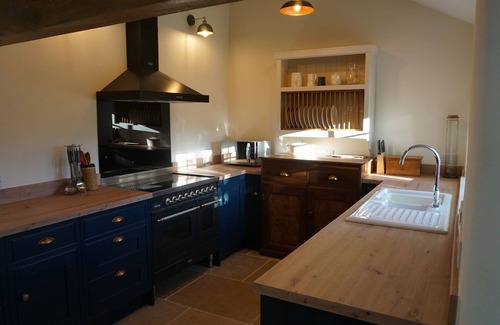 Holmrook Cabaña | CALDHU COTTAGE, pet friendly, character holiday cottage in Holmrook