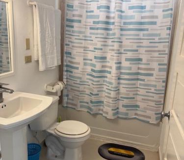 Summerfield Hotel | Caldo Tours Suite in Runaway Bay