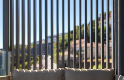 Estrela da Calheta Apartamento | Calheta Hills III – Modern Retreat with Sea View