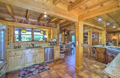 Calhoun Casa | Calhoun Cabin with River View and Wraparound Deck