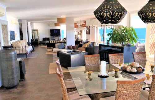 Santiago Cama Y Desayuno | CALI Deluxe Holidays, Sesimbra