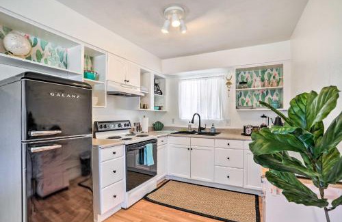 Twentynine Palms Casa | Cali Desert Oasis with Hot Tub and Mtn Views!