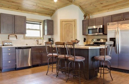 Wisconsin Dells Casa | Cali's Fawn Lake Haven