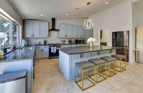 North Ridge Casa | California Getaway w/ Private Outdoor Pool