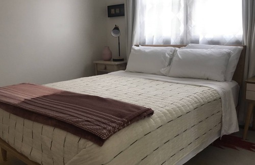 Atwater Village Cabaña | California Style and Comfort