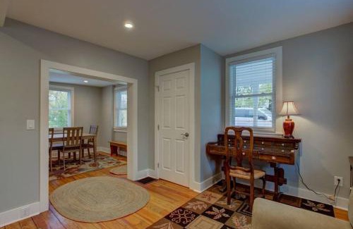 Salunga Casa | Calla Lily Farmhouse