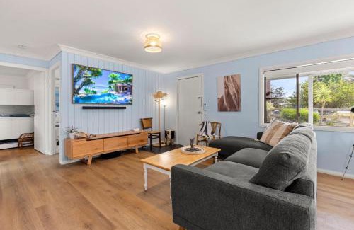 Callala Bay Casa | Callala Bay Gem - Jervis Bay - Pet Friendly Getaway with Spa