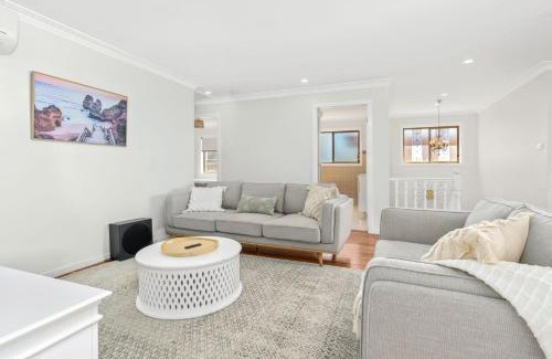 Callala Beach Casa | Callala Beach Walk - Beachfront with Fireplace