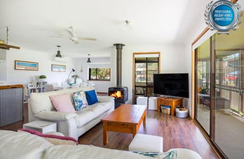 Callala Bay Casa | Callala Calm Pet Friendly 5 Mins Walk to Beach