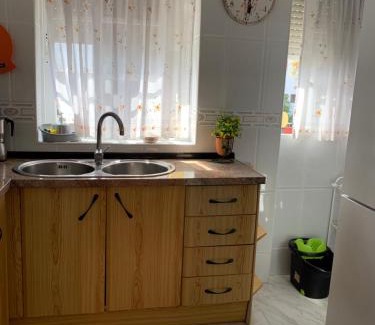 Jardin de la Abadia Apartamento | Calle cómico Riquelme 23 segundo