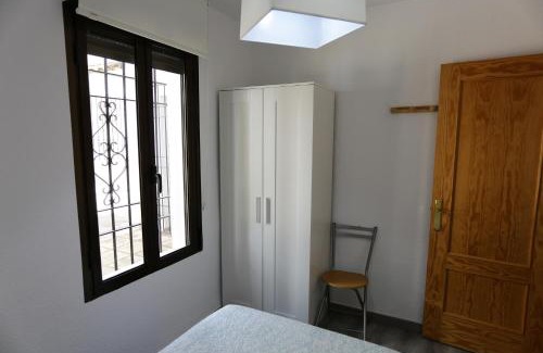 San Basilio Apartamento | Calle San Basilio - Patios. Aparcamiento gratis