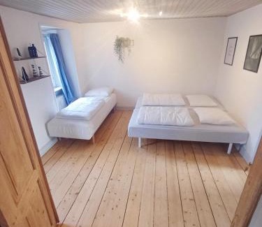 Hjørring Apartamento | Calm and cozy apartment with free parking